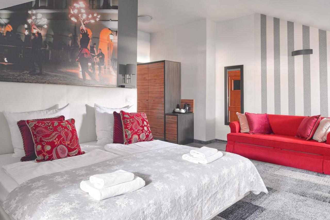 Morando Hotel Zamosc  Ngoại thất bức ảnh