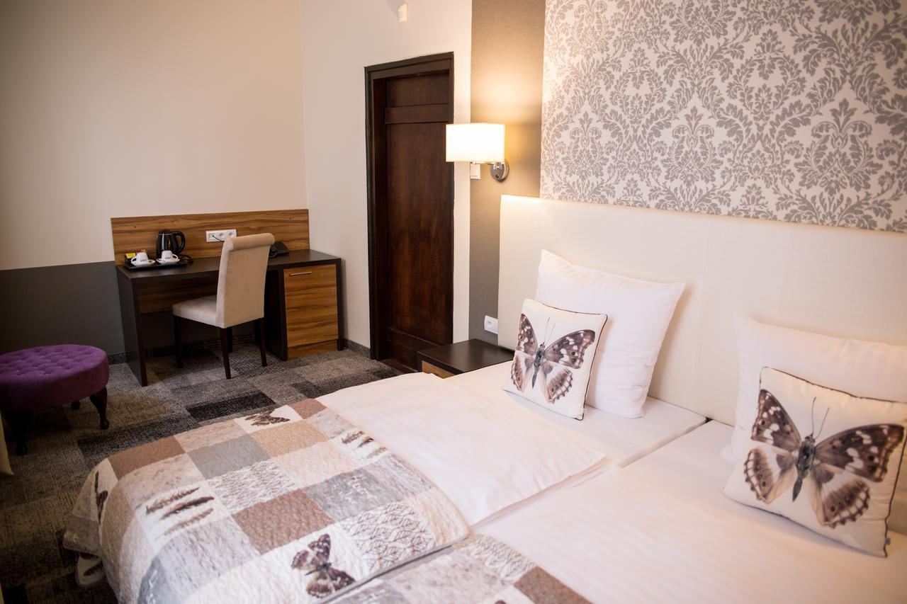 Morando Hotel Zamosc  Ngoại thất bức ảnh