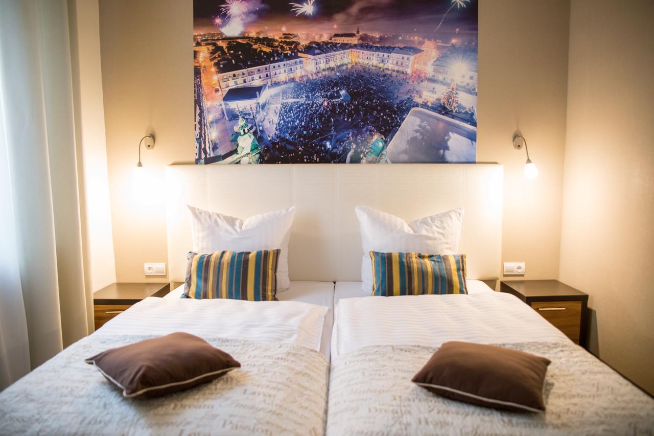 Morando Hotel Zamosc  Ngoại thất bức ảnh