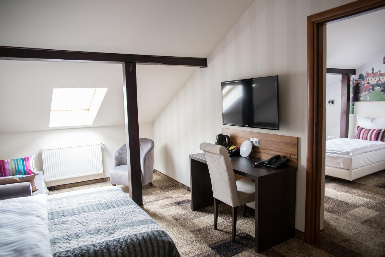 Morando Hotel Zamosc  Ngoại thất bức ảnh